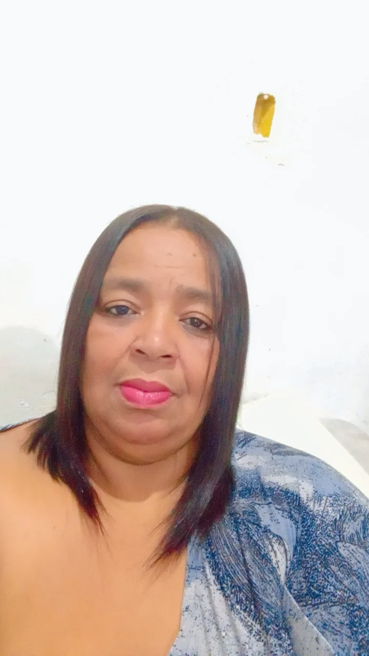 EDNA EVANGELISTA SANTOS LA Edna