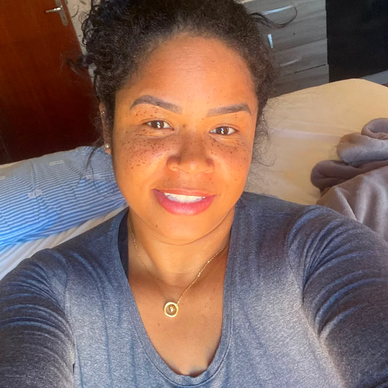 Cinthia aparecida ribeiro Aparecida